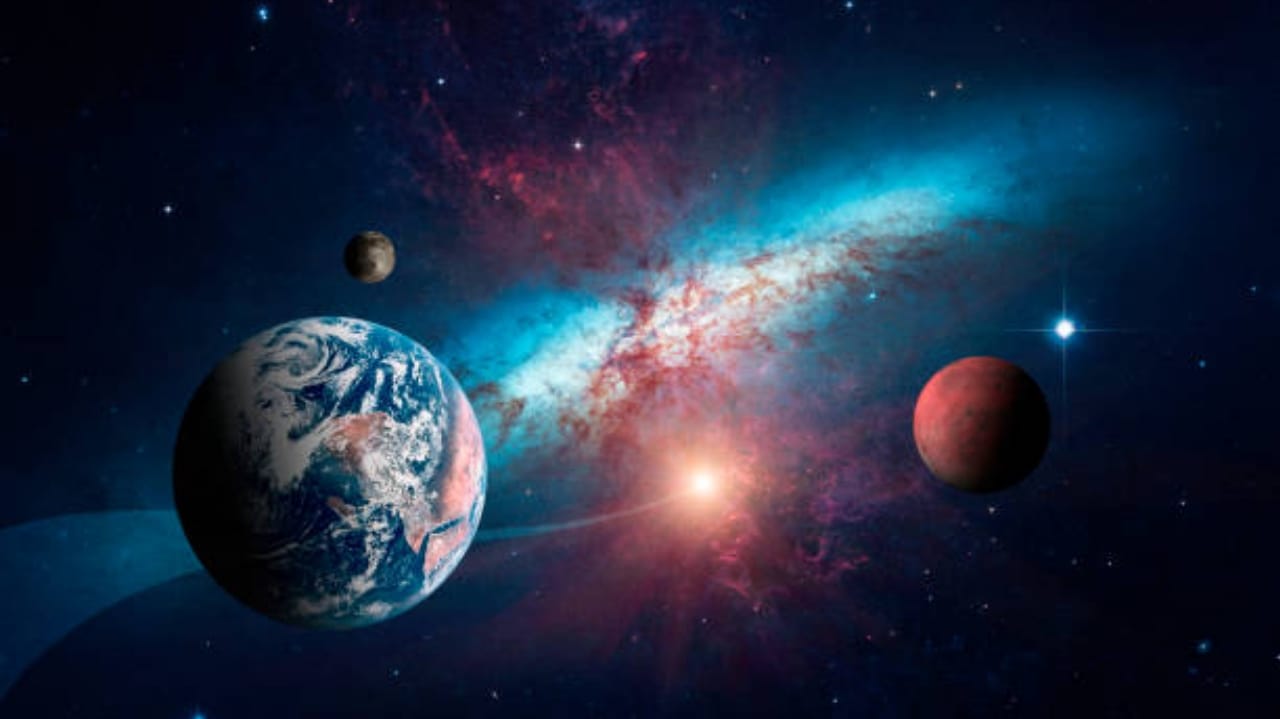 How Many Great Circles Can a Hemisphere Have एक गोलार्ध में कितने बड़े वृत्त हो सकते हैं?